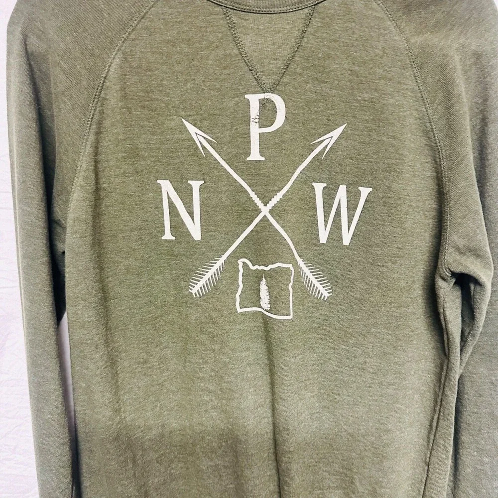 Smart Blanks PNW Pacific North West Green Pullover Crewneck Sweater Size Small‎